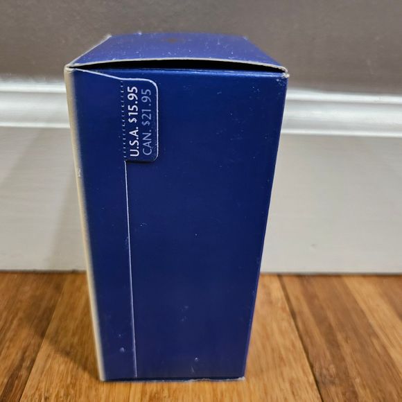 ✨️New Vintage 2001 Hallmark Barbie Christmas Ornament Sophisticated Lady Fashion - Picture 4 of 8